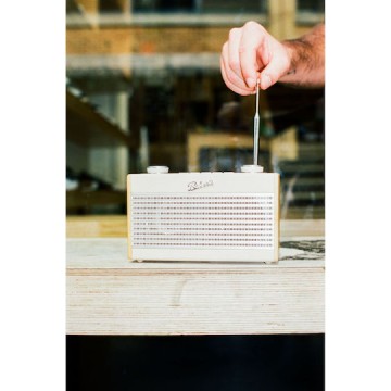 Roberts Rambler Uno Επιτραπέζιο Ραδιόφωνο Ρεύματος DAB+ με Bluetooth Pastel Cream