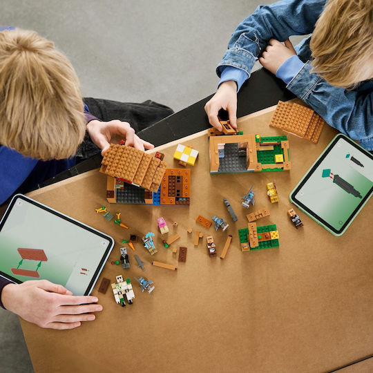 LEGO Minecraft Attack of the Evokers on the Village για 9+ Ετών 607τμχ