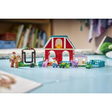 LEGO Toy Story 5 Blaze's Horse Ranch για 4+ Ετών 209τμχ