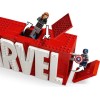 Lego Marvel Super Heroes - MARVEL Logo & Minifigures για 12+ Ετών 931τμχ