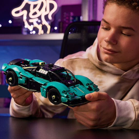 Lego Technic Aston Martin Valkyrie για 9+ Ετών 707τμχ