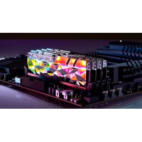 G.Skill Trident Z Royal Elite DDR4 64GB RAM με 4x16GB Modules και Ταχύτητα 3600 για Desktop