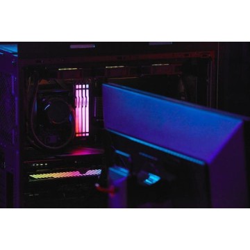 Kingston Fury Beast RGB DDR5 32GB RAM με 2x16GB Modules και Ταχύτητα 5600 για Desktop