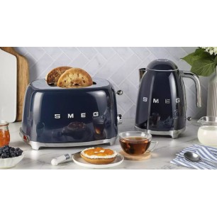 Smeg Βραστήρας 1.7lt 2400W Καφέ