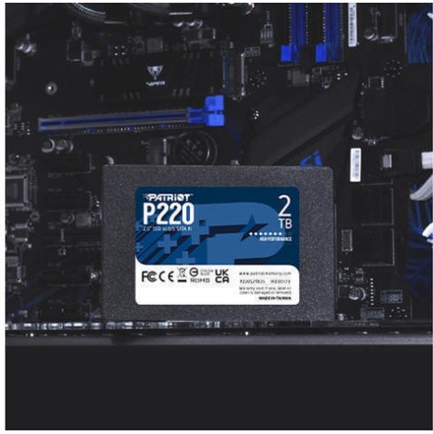 Patriot P220 SSD 2TB τύπου 2.5'' με σύνδεση SATA III P220S2TB25
