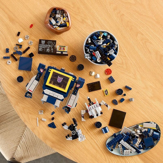 LEGO Icons Transformers: Soundwave για 18+ Ετών 1505τμχ