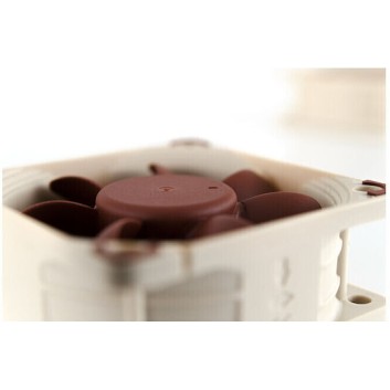 Noctua NF-A6X25 5V Case Fan 60mm με Λευκό Φωτισμό και Σύνδεση 3-Pin Λευκό