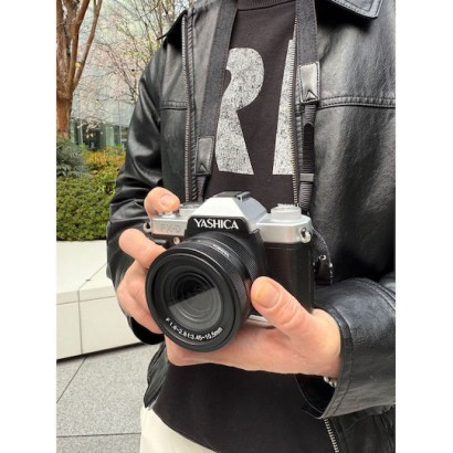 Yashica FX-D 300 Compact Φωτογραφική Μηχανή 50MP Μαύρη
