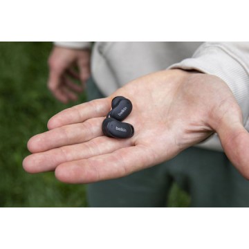Belkin SoundForm Anywhere Earbud Bluetooth Handsfree Ακουστικά με Αντοχή στον Ιδρώτα και Θήκη Φόρτισης Μαύρα