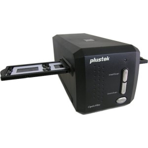 Plustek OpticFilm 8200i SE Film Scanner