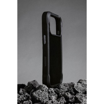 Nomad Horween Back Cover Δερμάτινο / Σιλικόνης / Πλαστικό 1.11mm με Λουράκι Μαύρο (iPhone 17 Pro)
